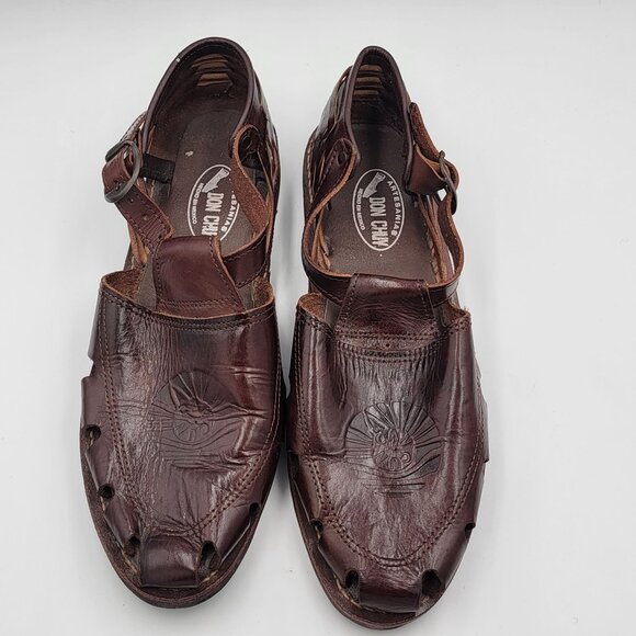 Don Chuy Brown Leather Fisherman Sandals With Buckle Closure & Embossed Design - Picture 4 of 16